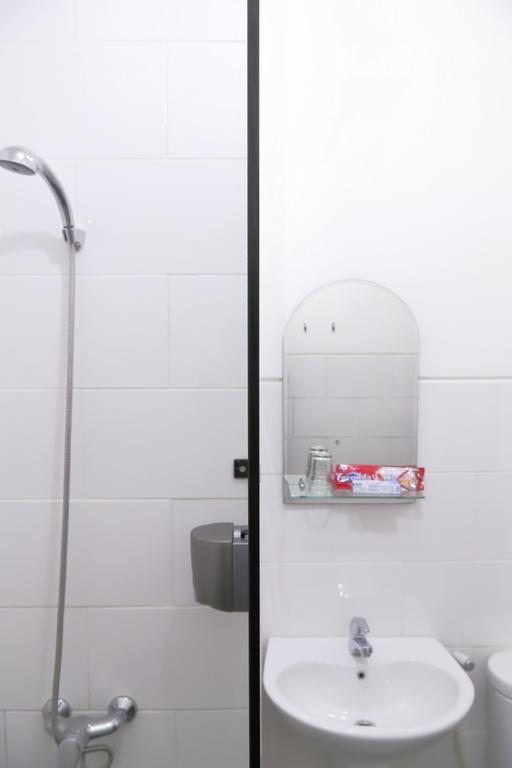 ג'קרטה Newton Residence מראה חיצוני תמונה