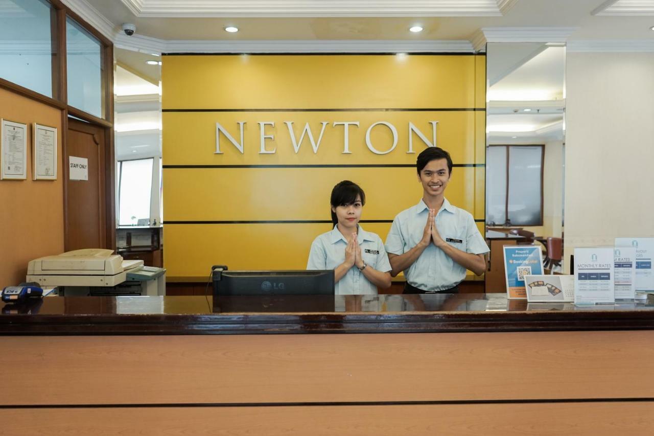 ג'קרטה Newton Residence מראה חיצוני תמונה