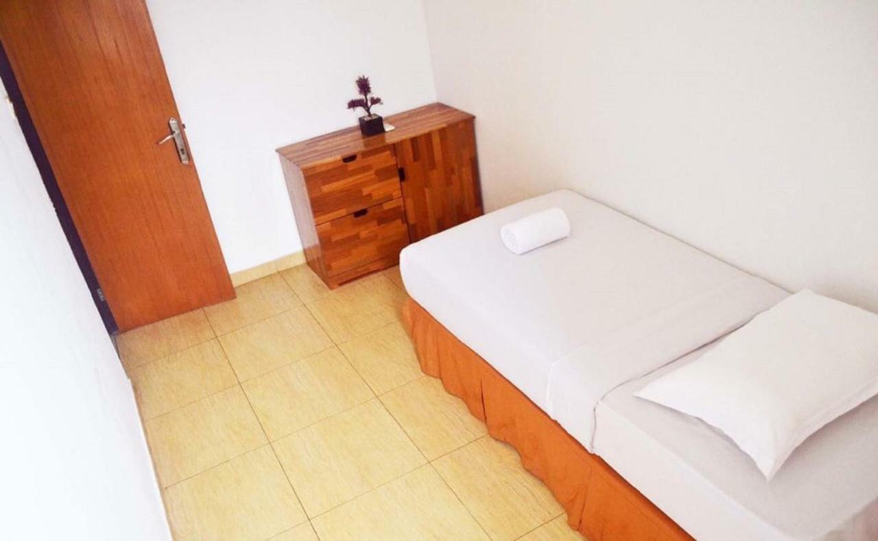 ג'קרטה Newton Residence מראה חיצוני תמונה