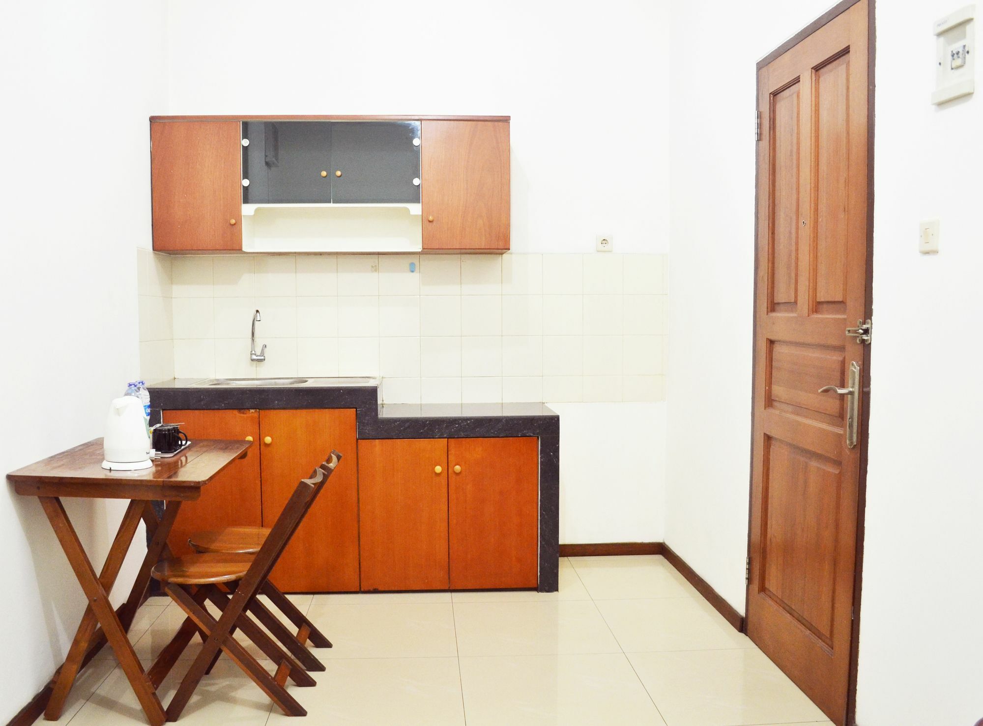 ג'קרטה Newton Residence מראה חיצוני תמונה